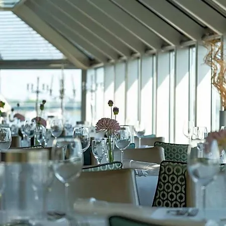 Hotel Schnellenburg Dusseldorf