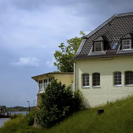 Schnellenburg Otel Düsseldorf
