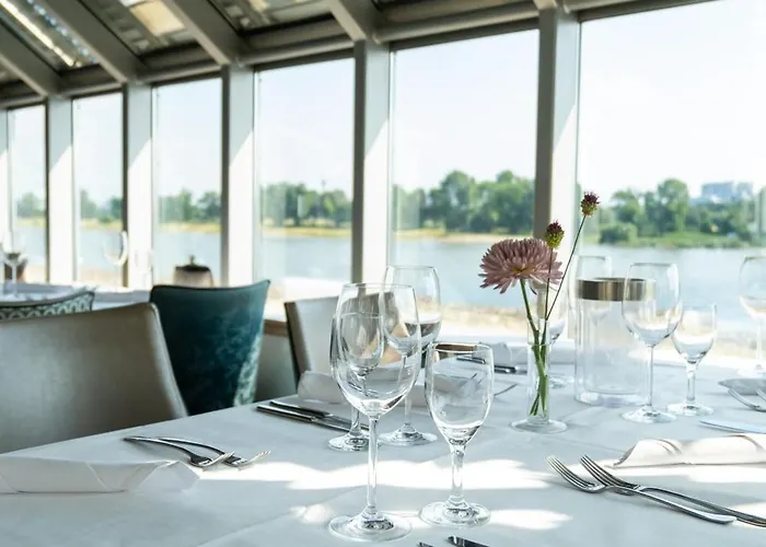 Schnellenburg 호텔 2*